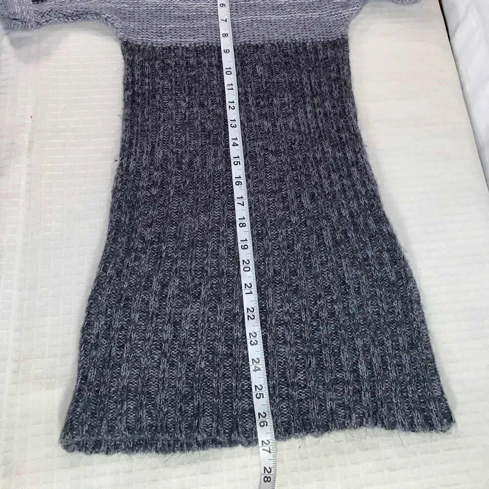 Say what ? Gray Shortsleeve  sweater dress size extra small.